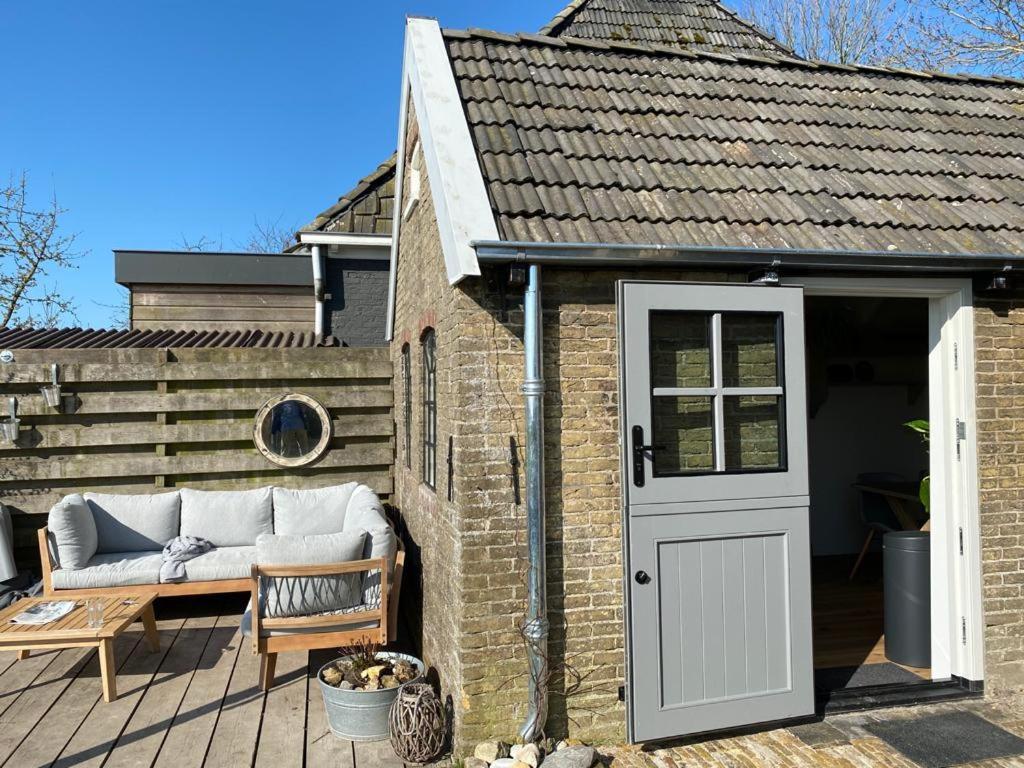 Vakantiehuis In Friesland Voor De Hele Familie Huns Εξωτερικό φωτογραφία