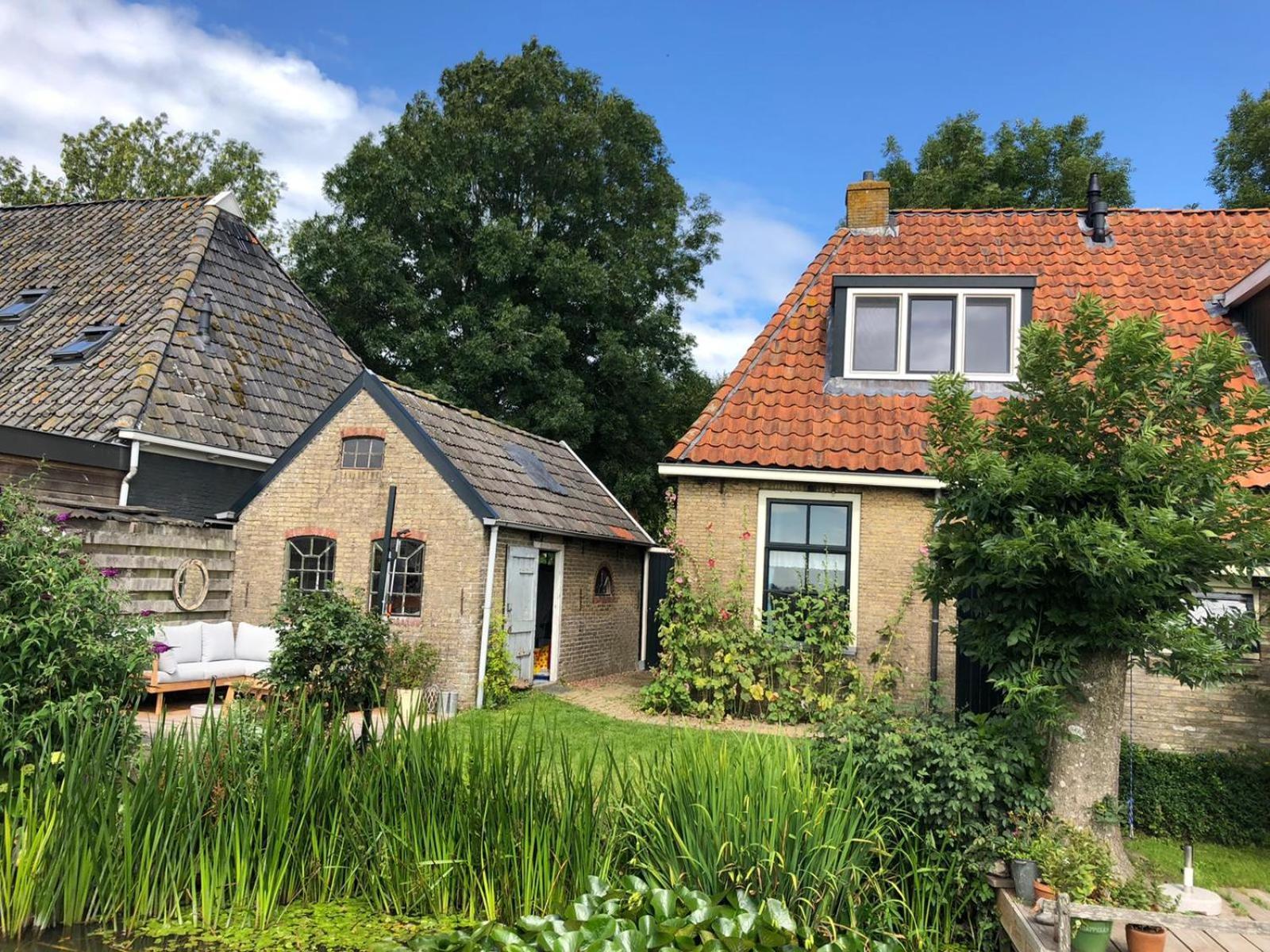 Vakantiehuis In Friesland Voor De Hele Familie Huns Εξωτερικό φωτογραφία